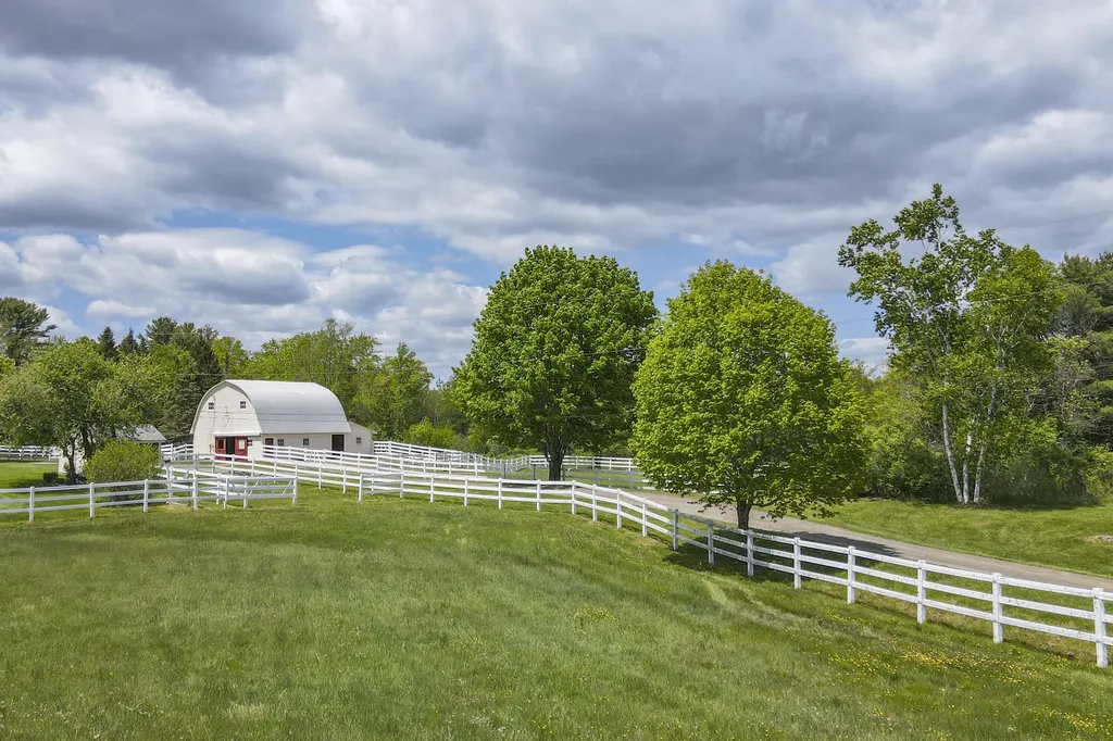 273 Pleasant Point Road Cushing ME 04563