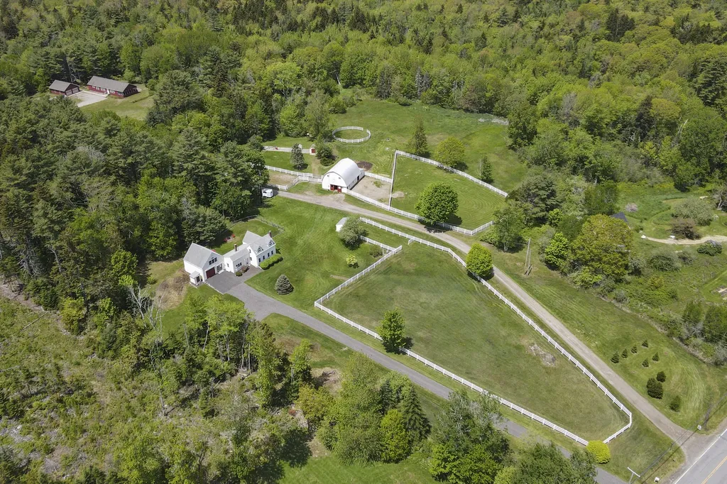 273 Pleasant Point Road Cushing ME 04563