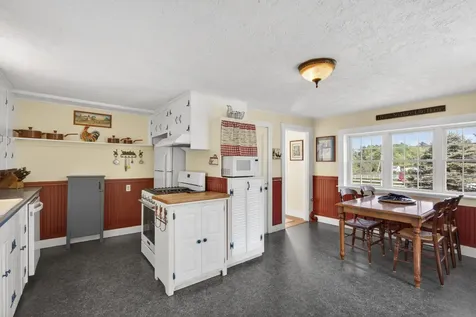 273 Pleasant Point Road Cushing ME 04563
