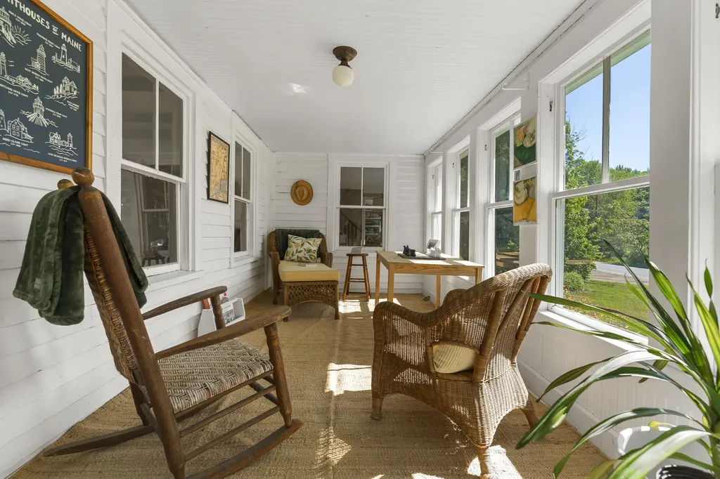 285 E Pond Road Jefferson ME 04348
