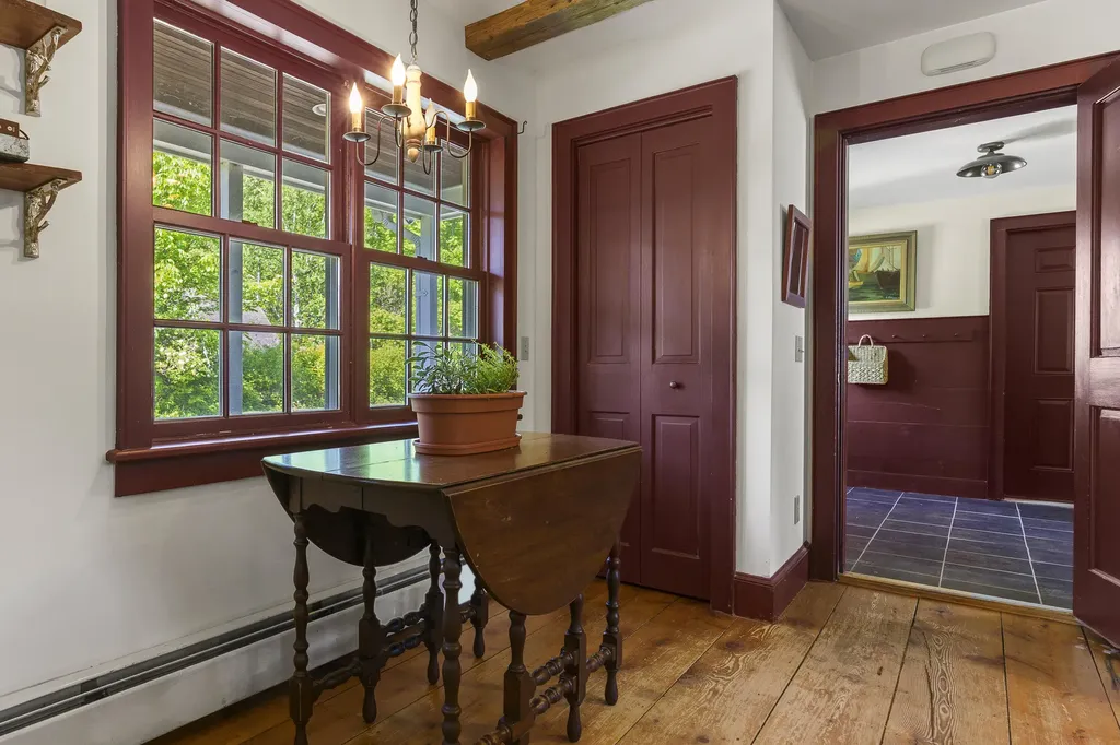 285 E Pond Road Jefferson ME 04348
