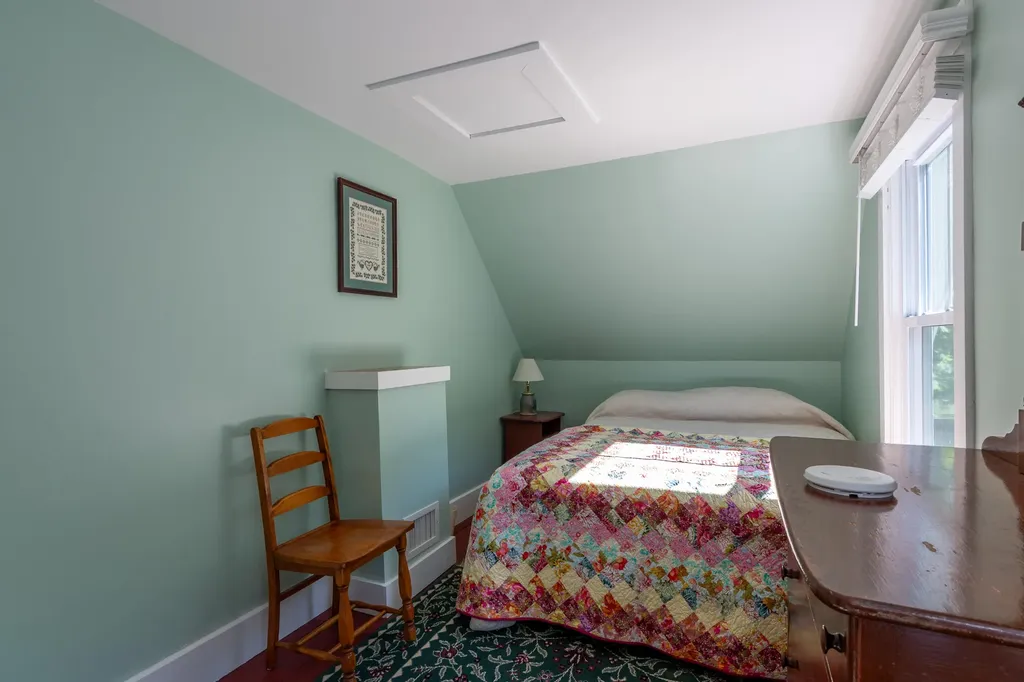 538 Ocean Point Road Boothbay ME 04544