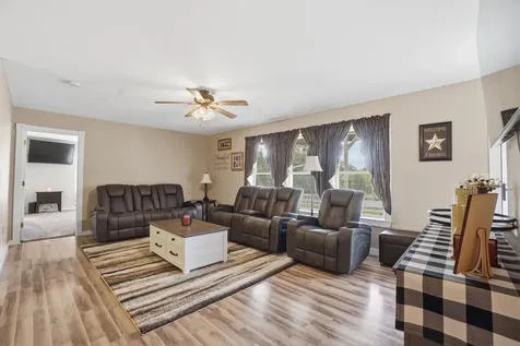 42 Winter Street Lincoln ME 04457