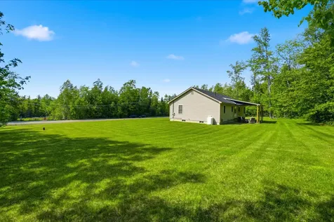 42 Winter Street Lincoln ME 04457