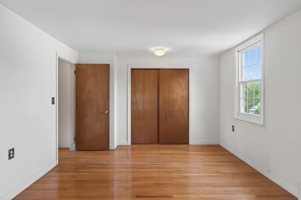 53 Springwood Road South Portland ME 04106