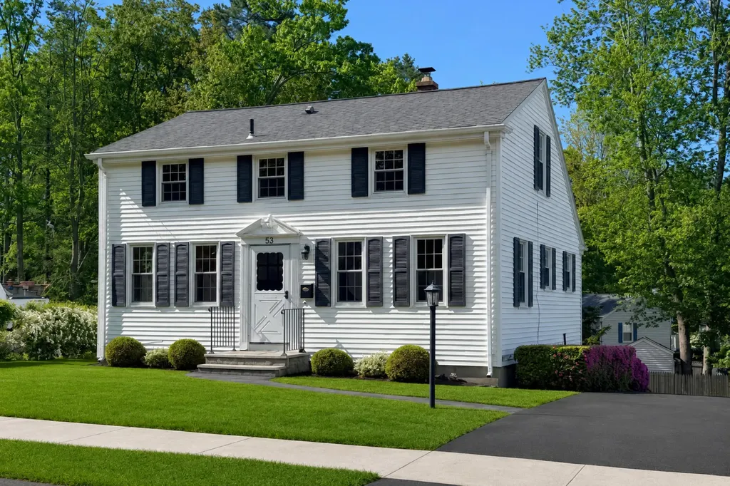 53 Springwood Road South Portland ME 04106