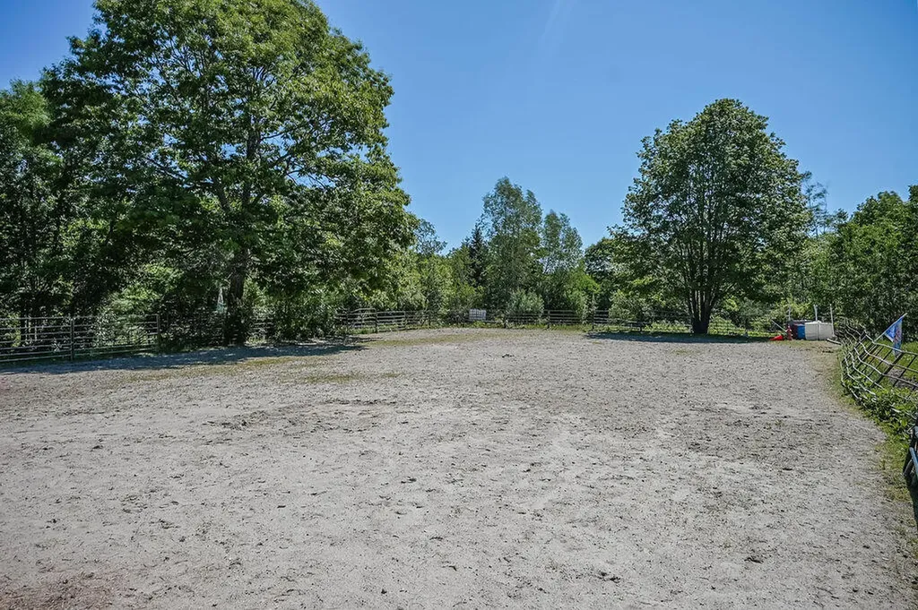 1567 Augusta Road Bowdoin ME 04287