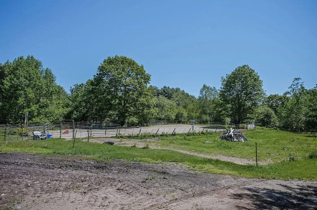 1567 Augusta Road Bowdoin ME 04287