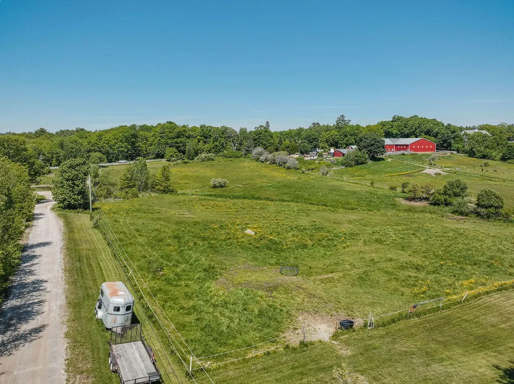 1567 Augusta Road Bowdoin ME 04287