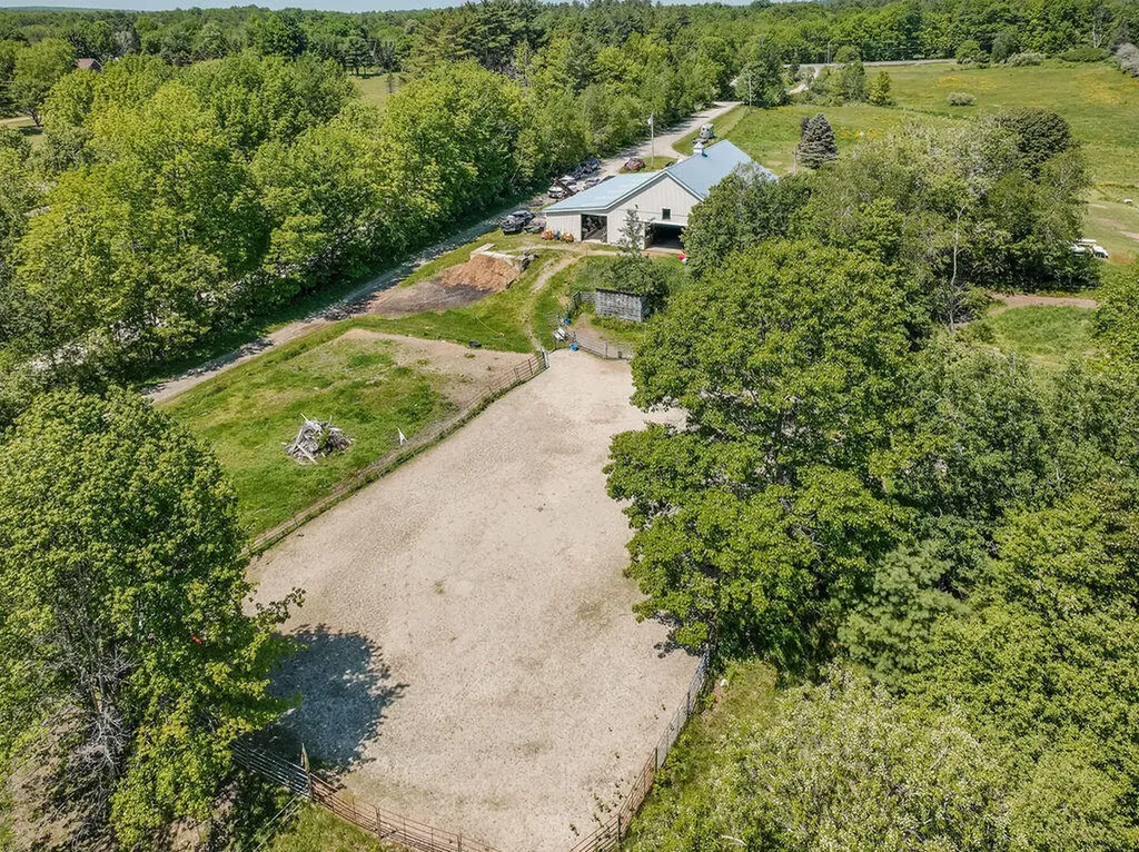 1567 Augusta Road Bowdoin ME 04287