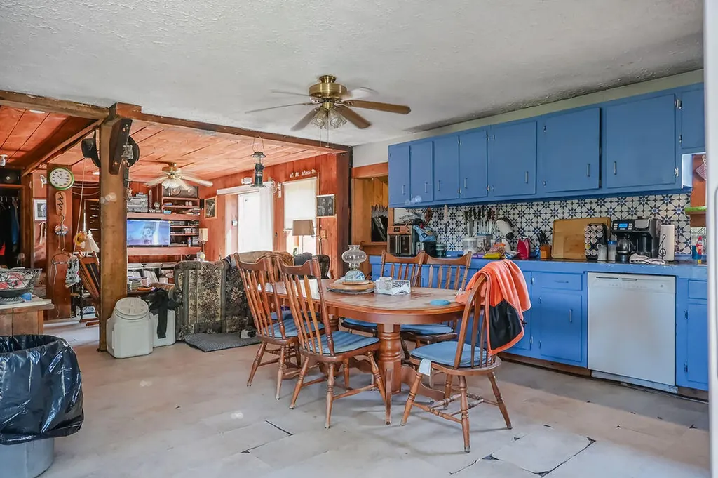 1567 Augusta Road Bowdoin ME 04287