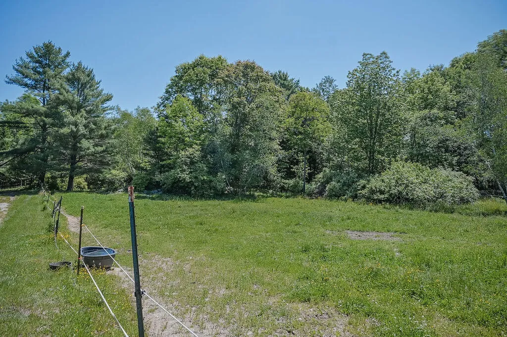 1567 Augusta Road Bowdoin ME 04287