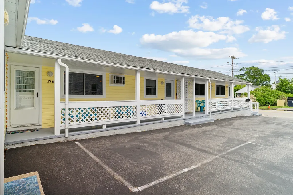 21 Milliken Street Old Orchard Beach ME 04064