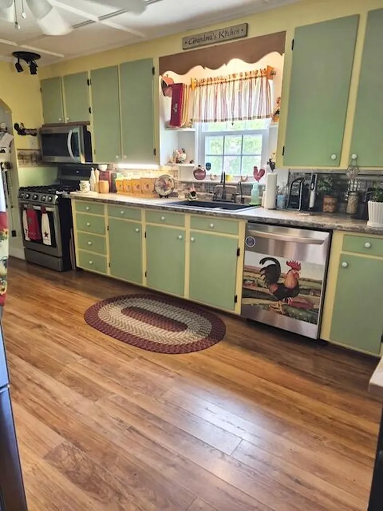 202 Middle Road Oakland ME 04963