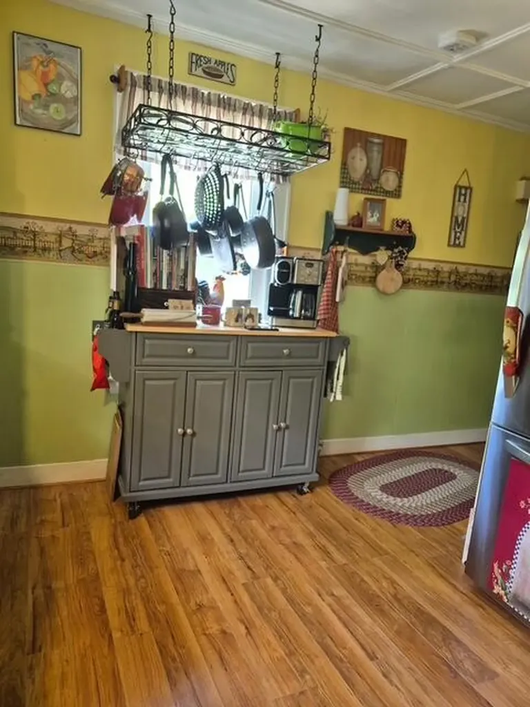 202 Middle Road Oakland ME 04963