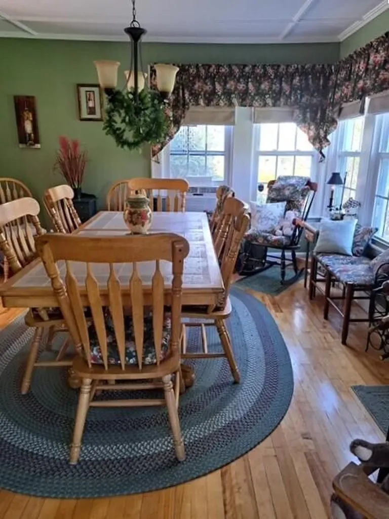 202 Middle Road Oakland ME 04963