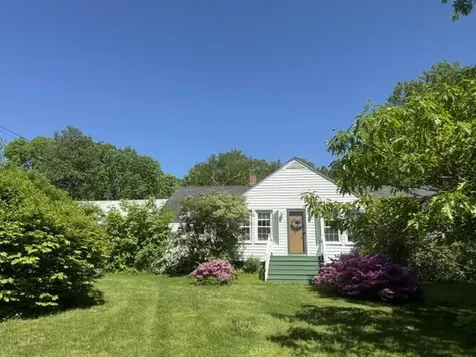 202 Middle Road Oakland ME 04963