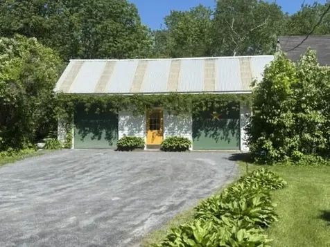 202 Middle Road Oakland ME 04963