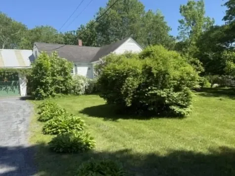 202 Middle Road Oakland ME 04963