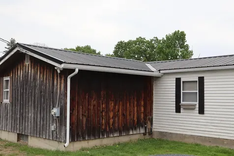 17 Chestnut Street Skowhegan ME 04976