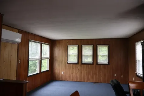 17 Chestnut Street Skowhegan ME 04976