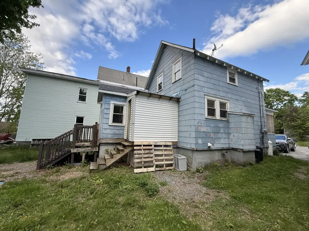 89 A Elm Street Millinocket ME 04462