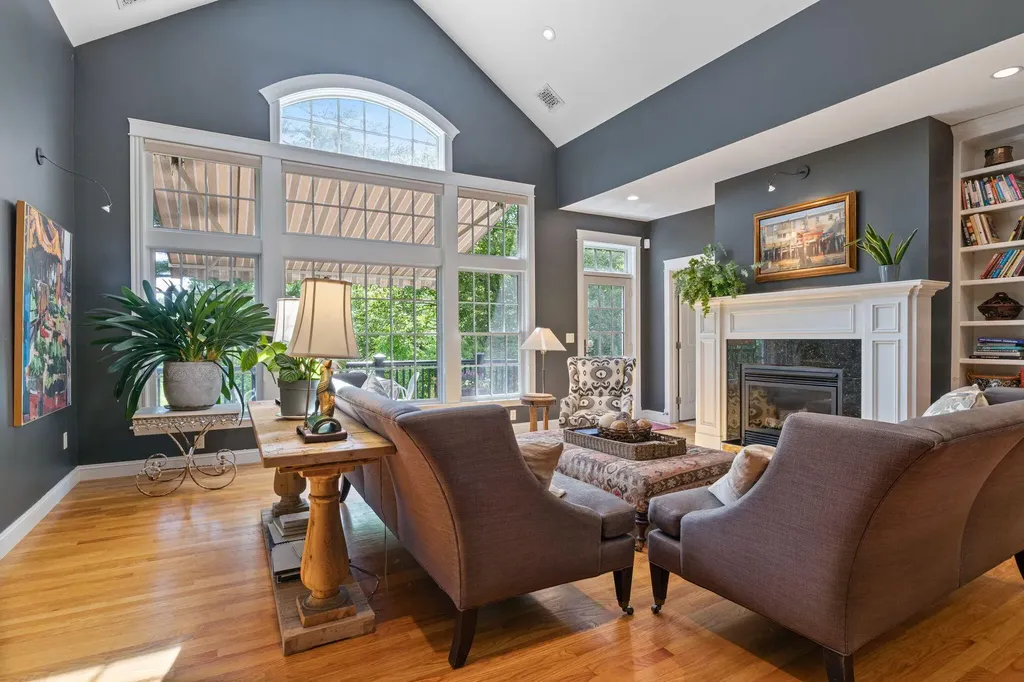34 Marigold Lane Falmouth ME 04105