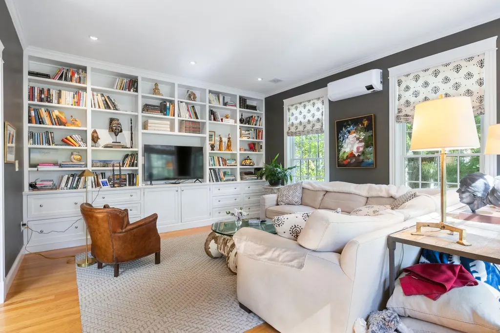 34 Marigold Lane Falmouth ME 04105