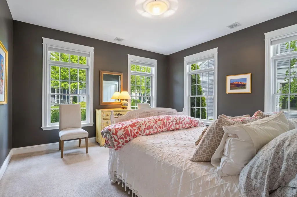 34 Marigold Lane Falmouth ME 04105