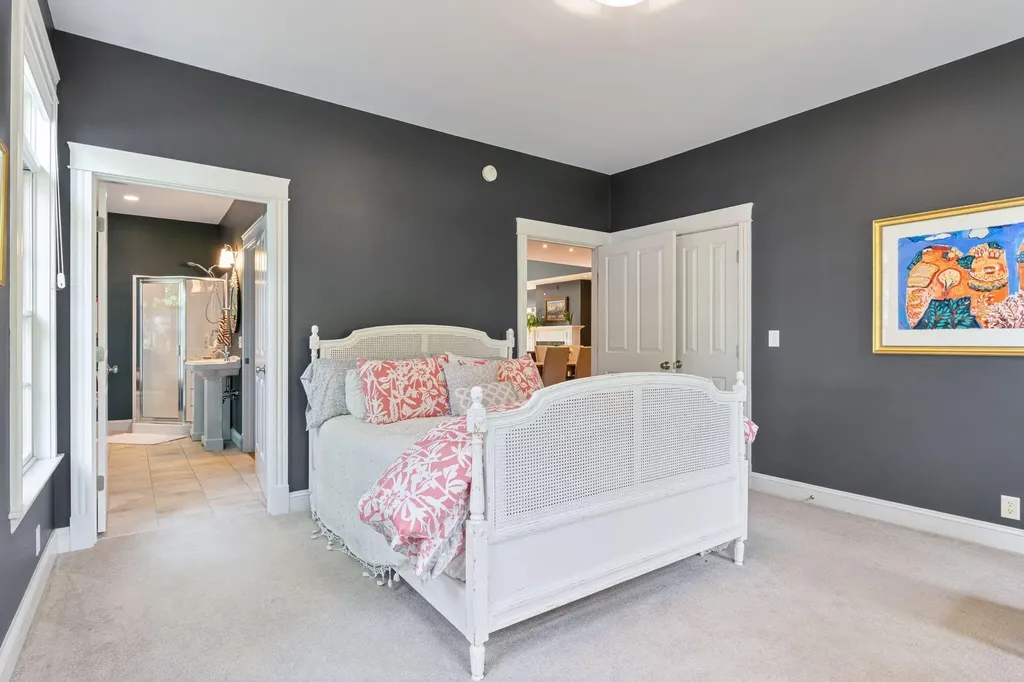 34 Marigold Lane Falmouth ME 04105