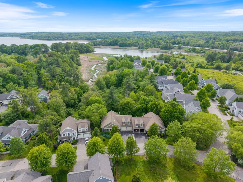 34 Marigold Lane Falmouth ME 04105