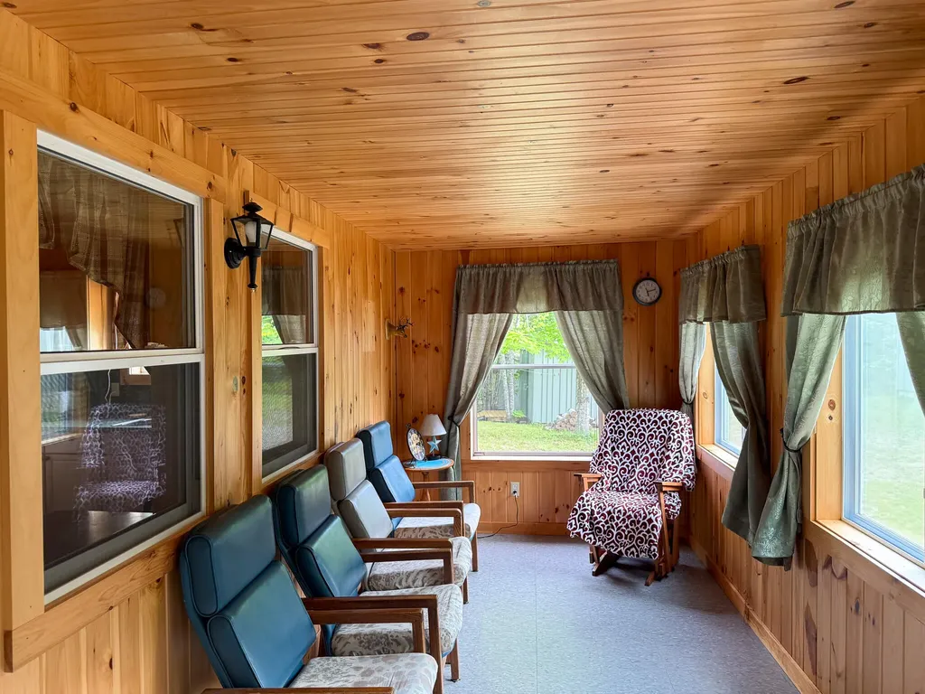 11 Bartlett Road Springfield ME 04487