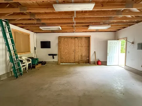 11 Bartlett Road Springfield ME 04487