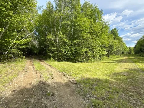 11 Bartlett Road Springfield ME 04487