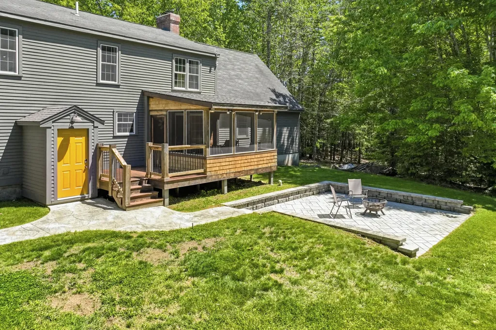 33 Buttonwood Drive Berwick ME 03901