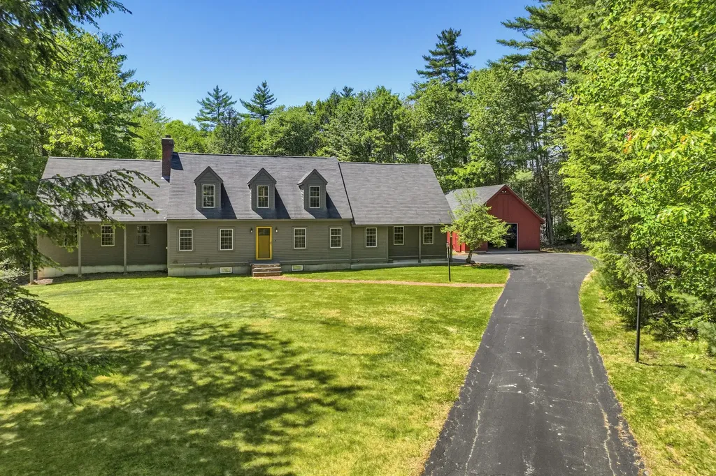 33 Buttonwood Drive Berwick ME 03901