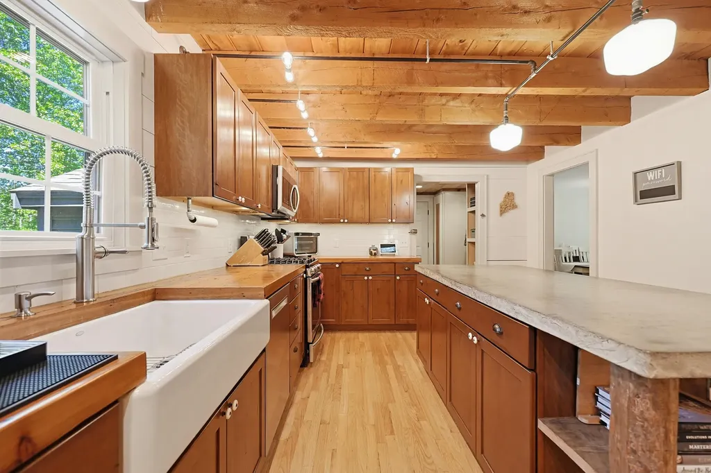 33 Buttonwood Drive Berwick ME 03901