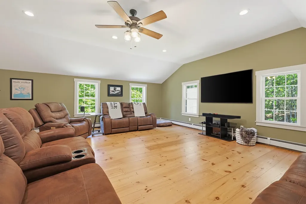 33 Buttonwood Drive Berwick ME 03901
