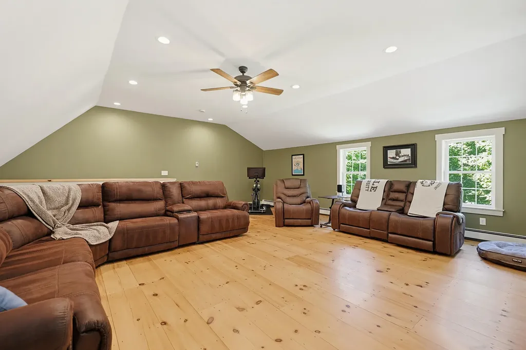 33 Buttonwood Drive Berwick ME 03901
