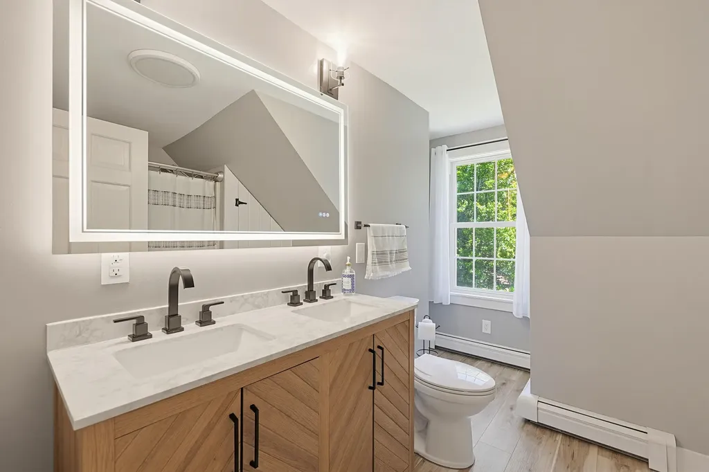 33 Buttonwood Drive Berwick ME 03901