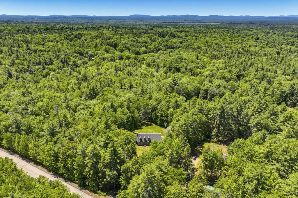 33 Buttonwood Drive Berwick ME 03901
