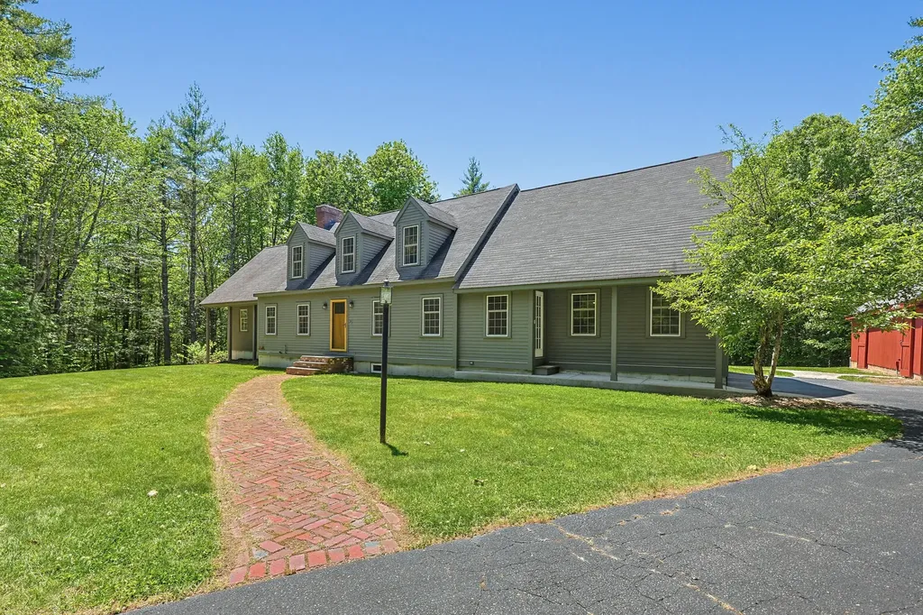 33 Buttonwood Drive Berwick ME 03901