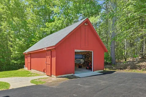 33 Buttonwood Drive Berwick ME 03901