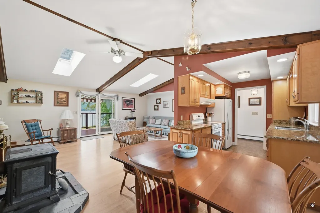 65 Lakeshore Drive Belgrade ME 04918