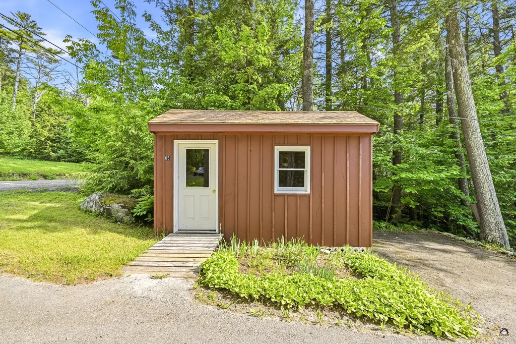 65 Lakeshore Drive Belgrade ME 04918