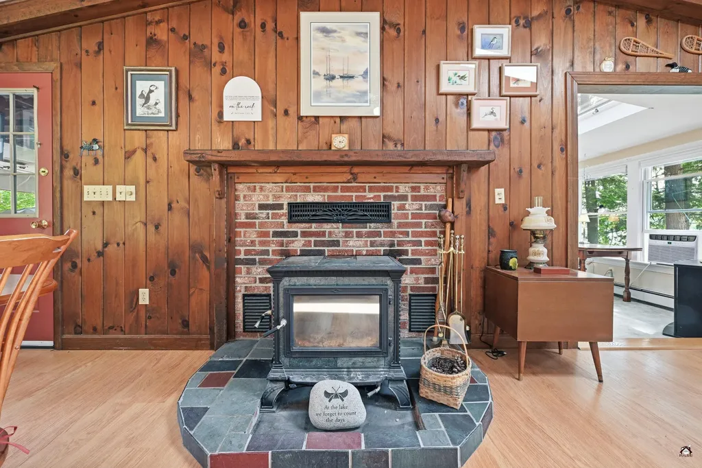 65 Lakeshore Drive Belgrade ME 04918