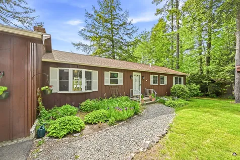 65 Lakeshore Drive Belgrade ME 04918