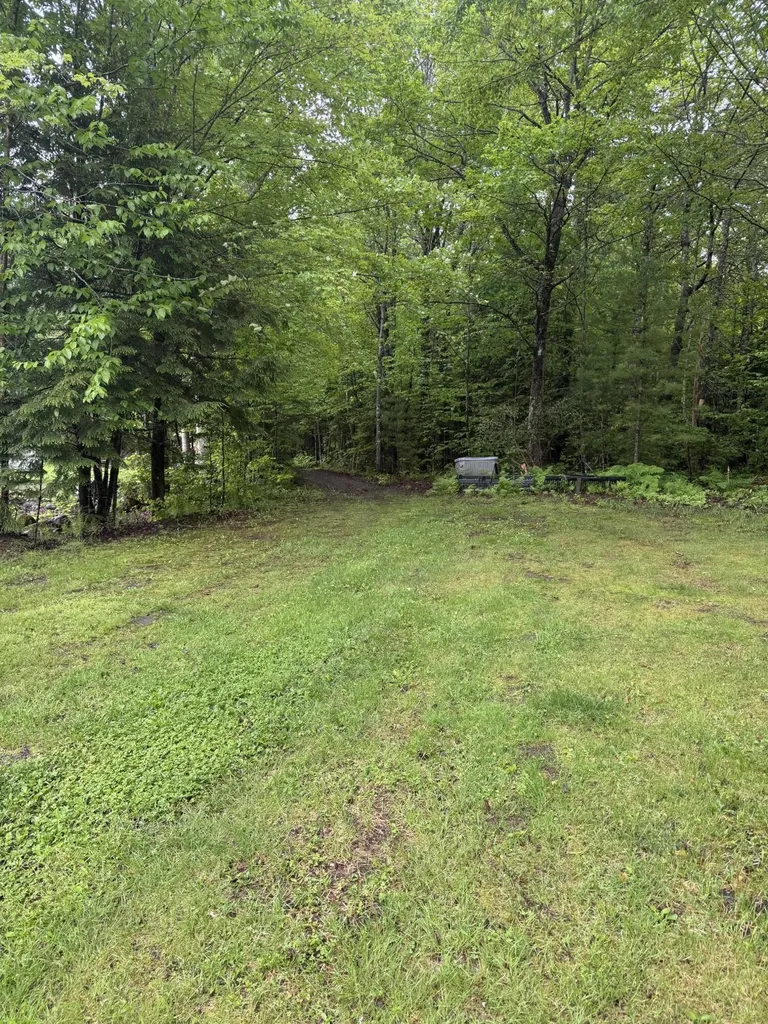 0 Melody Lane Bradford ME 04410
