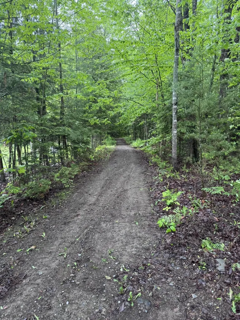 0 Melody Lane Bradford ME 04410