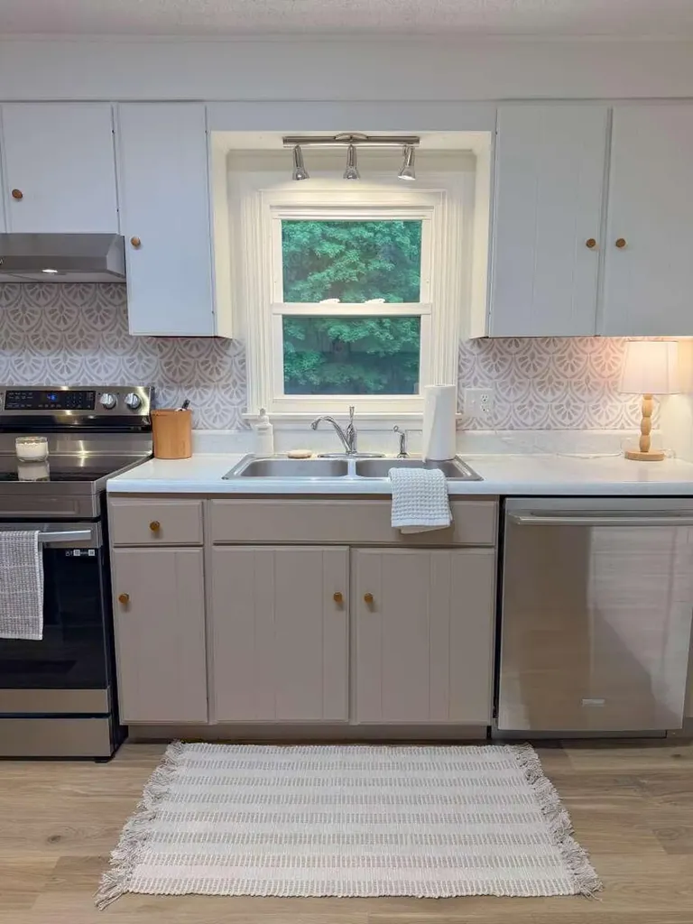 708 E River Road Skowhegan ME 04976